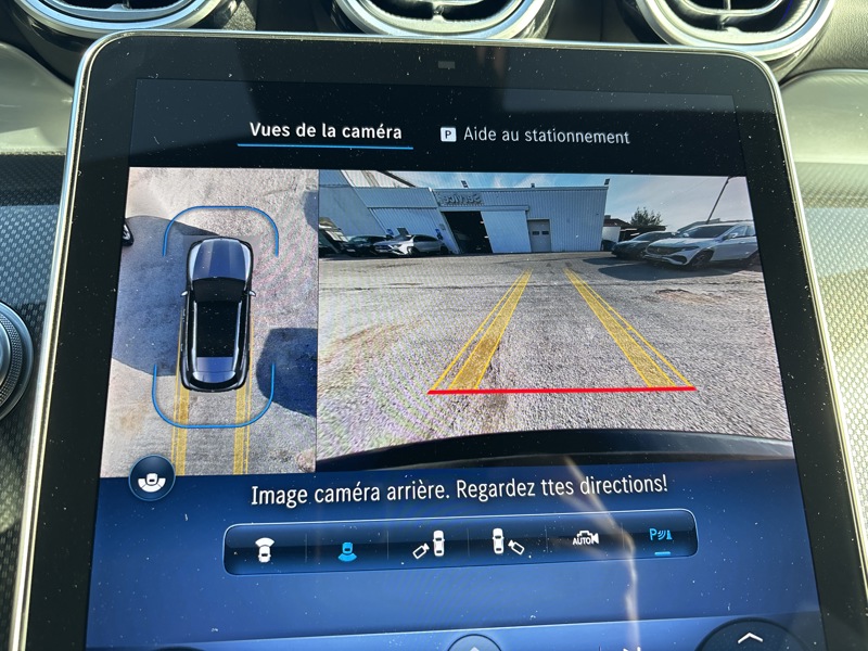 Image Mercedes-Benz GLC SUV GLC 300 e  Hybrid EQ 4MATIC AMG Line  GLC 300 e  Hybrid EQ 4MATIC AMG Line