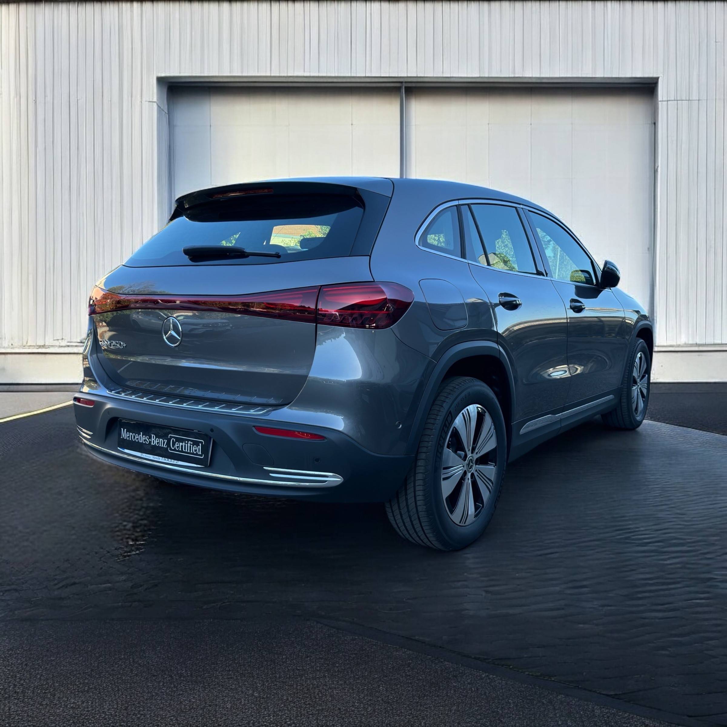 Image Mercedes-Benz EQA 250+ Edition  