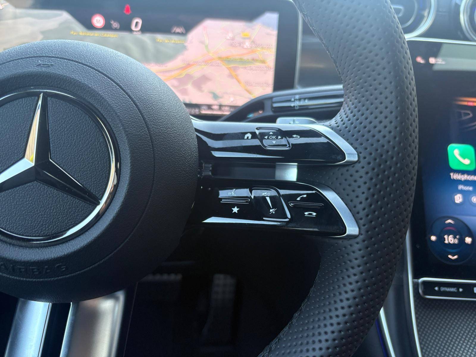 Image Mercedes-Benz GLC COUPÉ GLC 300 de Hybrid EQ 4MATIC Coupé AMG Line +  