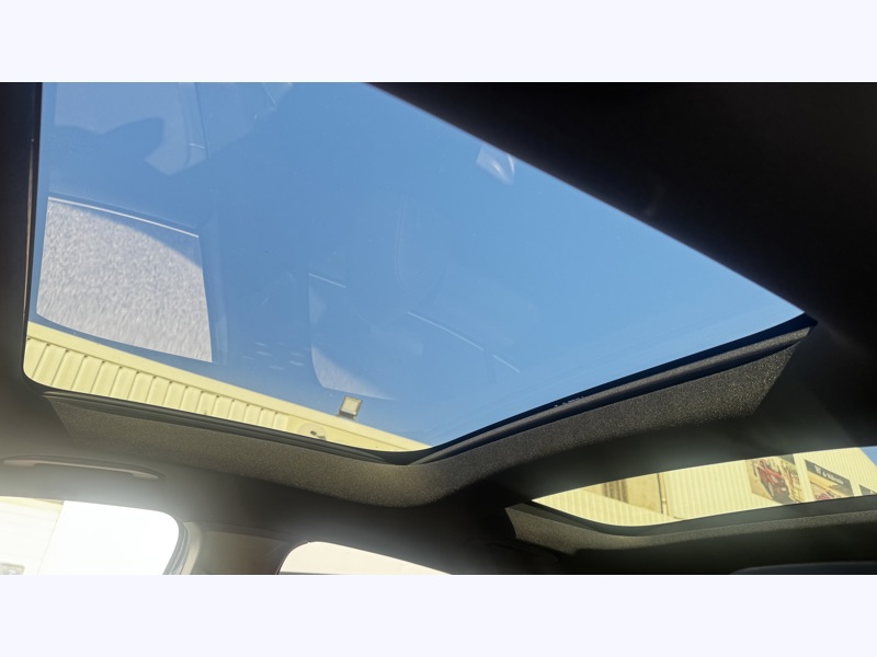 Image Mercedes-Benz GLA 250 e Hybrid EQ AMG Line  