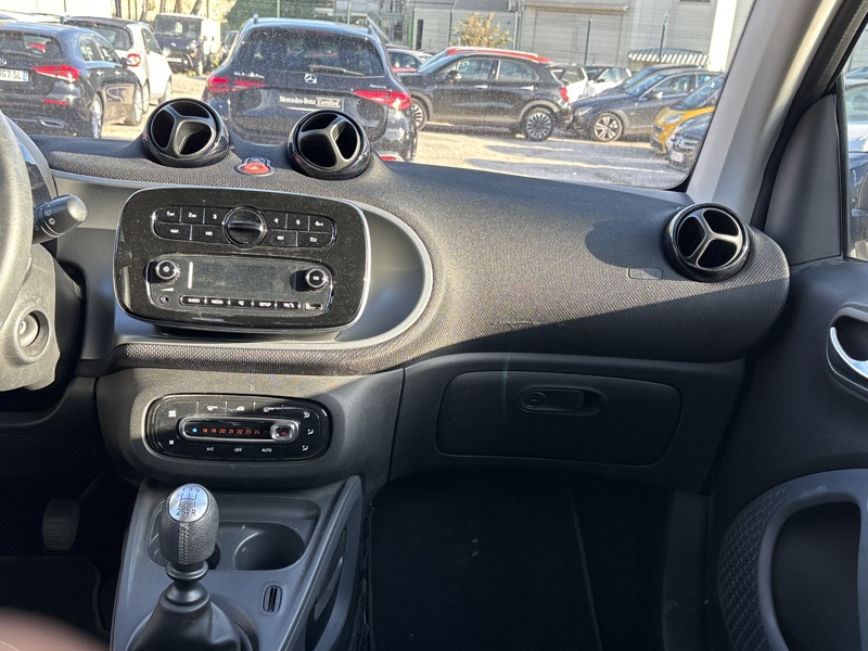 Image Smart FORTWO COUPE Base 66 kW passion 0.9 90 ch 